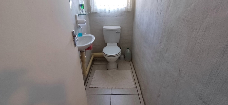 To Let 3 Bedroom Property for Rent in Hospitaalheuwel Free State